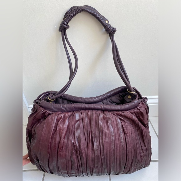 ⭐️HP⭐️Anthropologie|Scrunched Leather Hobo - Picture 3 of 11